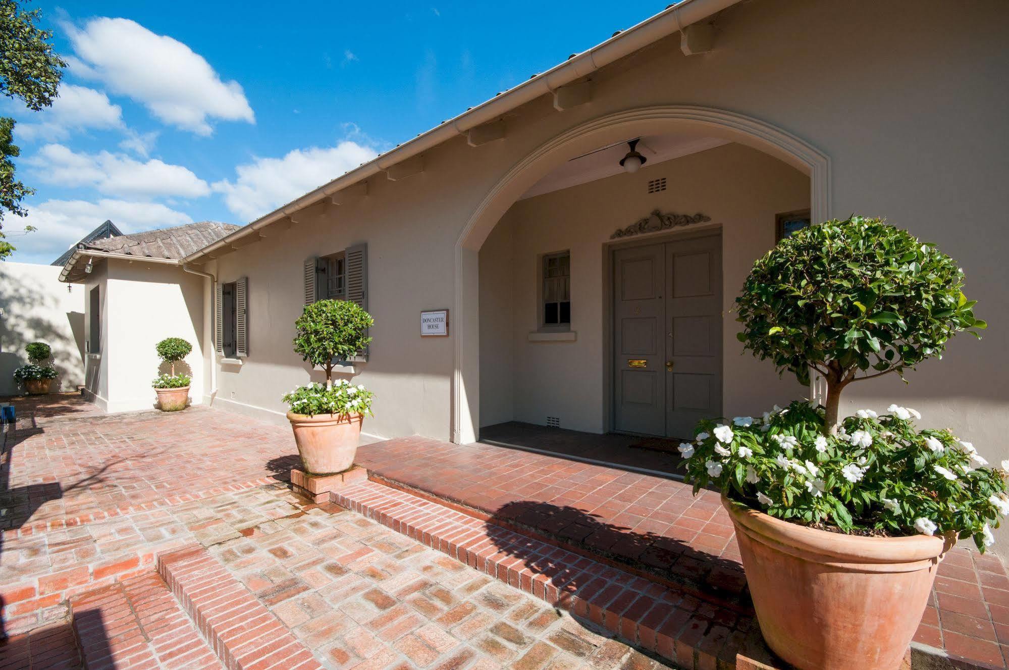 Doncaster Cottages Port Elizabeth Extérieur photo